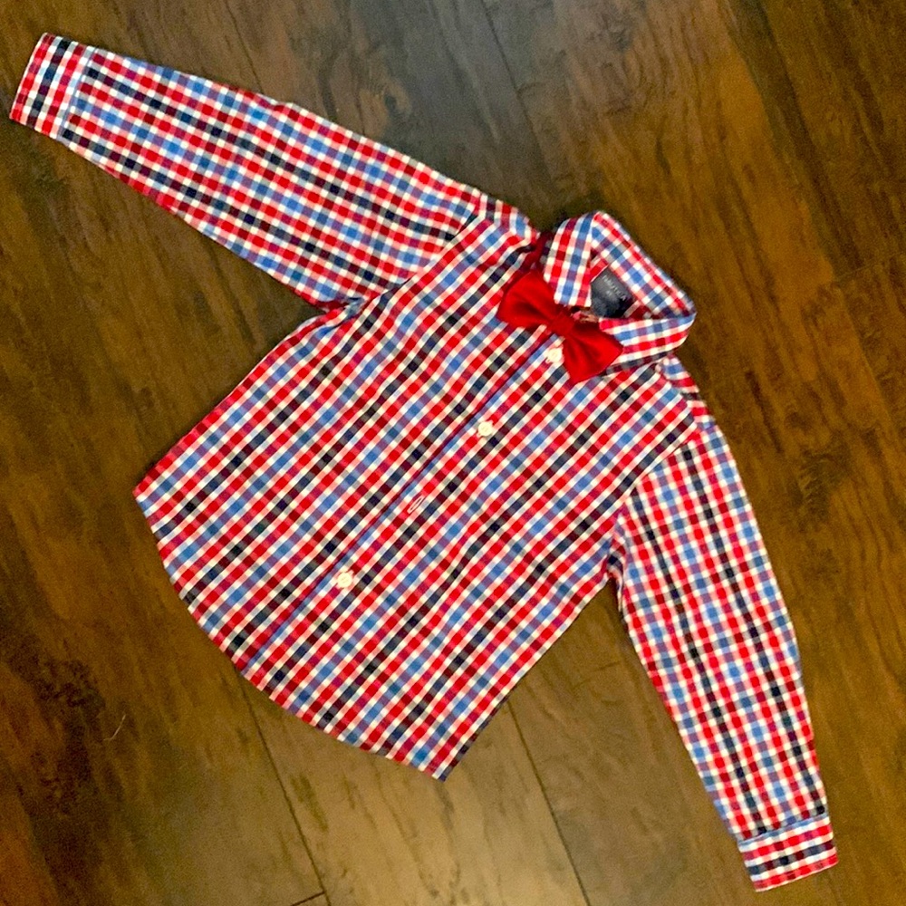 3 piece outfit with bow-tie